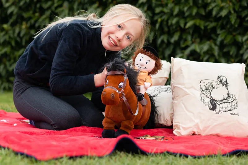 Hy Equestrian Thelwell Ponies - Fiona and Merrylegs-2